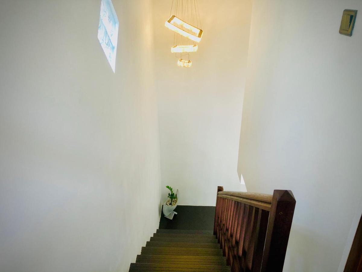 Appartamento Siri'S Residency Habaraduwa Central Esterno foto